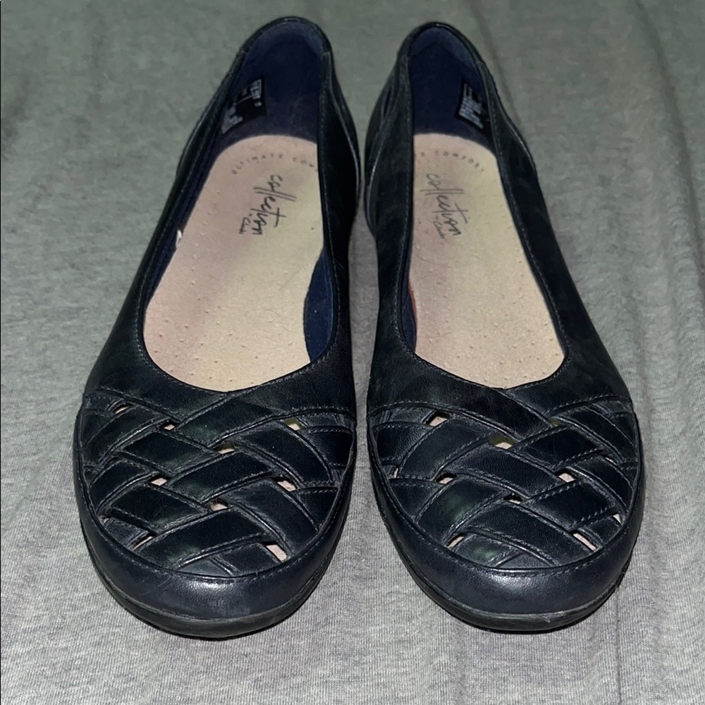 Clark’s Women’s Black Leather Flats
